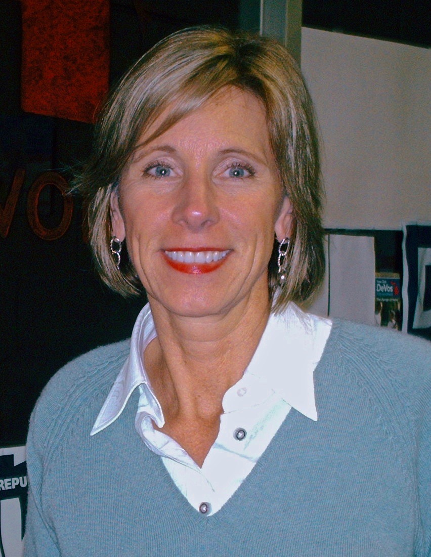 Betsy DeVos 2005 crop