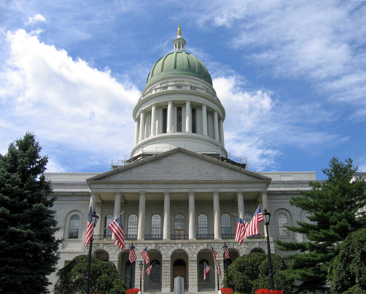 1MaineStateHouse1